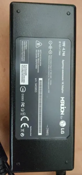 Блок живлення до ноутбука Merlion YT-BPLG90-4.8*1.5 19V 4.74A — фото 2