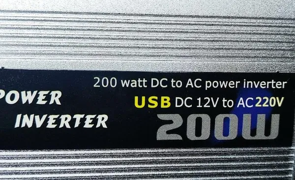 Інвертор 12v в 220 вольт перетворювач 200w + USB заряджання інвентор — фото 3