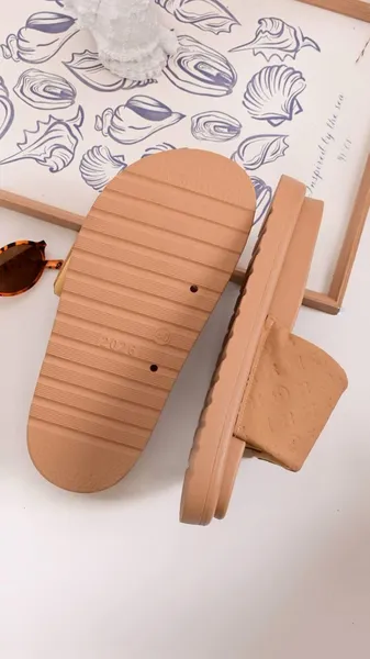 Шльопанці жіночі, розмір 36 бежевий (397458) — фото 2