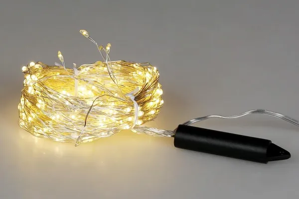 Гірлянда-пучок 18 ліній по 2 м., 360 LED діодів/нитка, провід гнучкий прозорий, свічення Тепле біле від 220В з функцією миготіння (На ялинку, штору — фото 3
