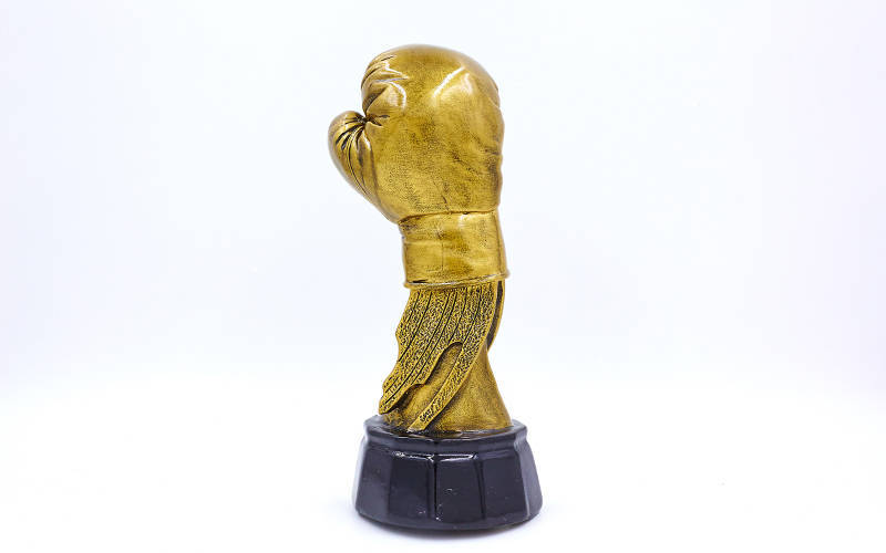 Фигурка наградная спортивная Бокс Боксерская перчатка zelart C-1757-A