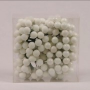 Шарики Flora стеклянные 1,5 см. белые (12 пучков-144 шарика) 40193