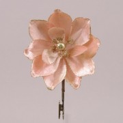 Цветок новогодний Магнолия на прищепке розовый Флора 75725