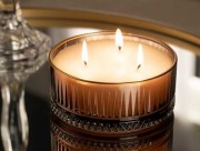 Luxury Арома свічка 370 г коричневий EH