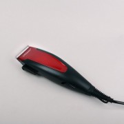 Машинка для стрижки волосся Maestro 15Вт 4 змінних гребеня (3,6,9,12) чорна MAE-MR-656C-RED