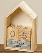 Настільний вічний календар будиночок h22см Present 1004254 бежевий