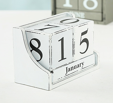 Настольный вечный календарь МДФ 17x11x9см Present  8417700 Белый