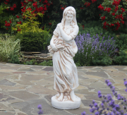 Садова скульптура Богиня зими Present 25x24x83 см ССП12040 Крем