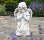 Садовая фигура Ангел молящийся на коленках Present 33x32x54.5 см ССП12092 Крем