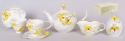Набор Bon Желтый ирис 270-C42 (15 предметов): 6 чашек + 6 блюдец + чайник + молочник + сахарница