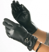 Женские перчатки из экокожи на плюше №19-23-1/2 S черный