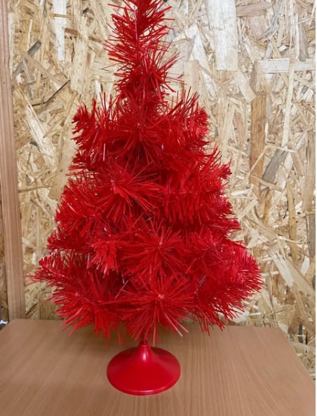 Ялинка штучна новорічна 45 см, червона, ПВХ Devi (МАГ-45/2)