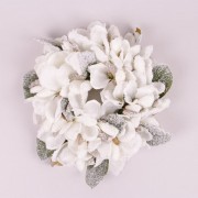 Вінок із білих засніжених магнолій 35 см. Flora 75970