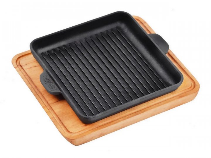 Сковорода чавунна квадратна гриль з підставкою Вrizoll 180 х 180 х 25 мм