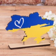 Деревянная статуэтка карта Украины с сердцем 2899-3