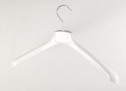 Вешалка Hoz с обьемным плечом пластиковая ВОП 42/4 S2white(TO) белая 42 см.