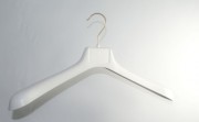 Плечики Hoz пластиковые широкие черные ВОП 47/6 S2white белые(кремовые) 47 см