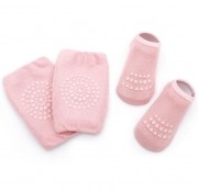 Набір наколінників та шкарпеток дитячих для повзання малюків антиковзних темно-рожеві (6міс–3років)
