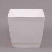 Горшок пластмассовый c подставкой Flora квадрат белый 13.5х13.5см. 91547